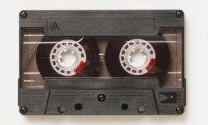 Cassette-Tape-the-Future-of-data-storagegeektech.in